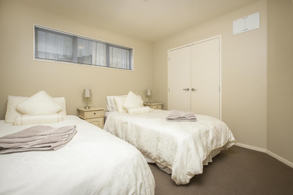 Tahi Lodge - Matakana Coast Snells Beach Exteriör bild